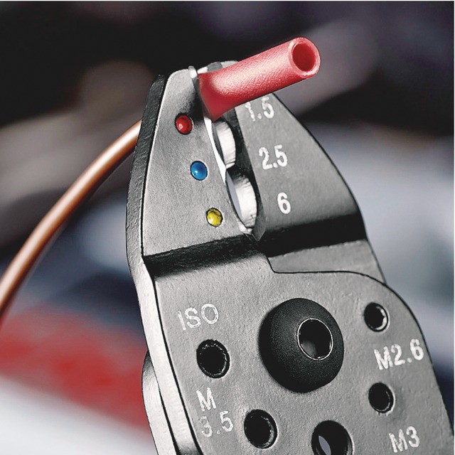Pince A Sertir Capacite 0,75/6MM2 LG 215 MM référence fournisseur 1901378